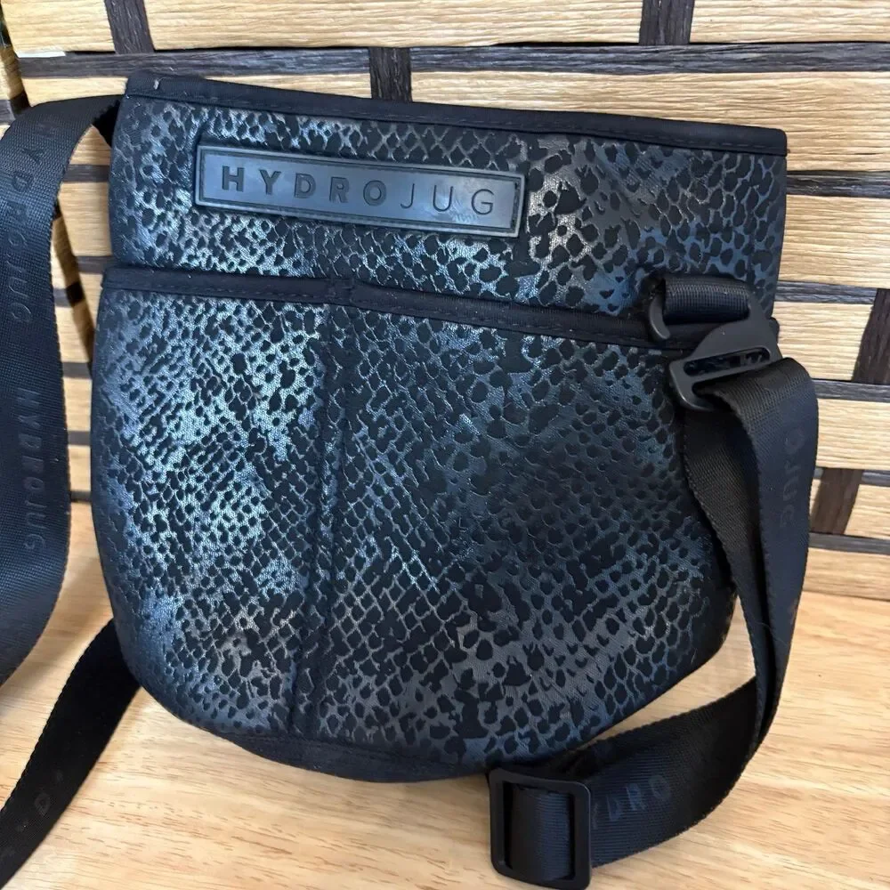 HydroJug‎ Black Snakeskin Print Water Bottle Holder
